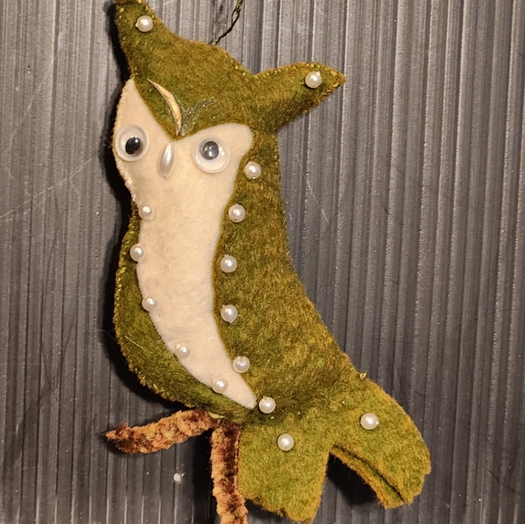 Retro Felted and Beaded Owl Ornament - Picture 13 of 16